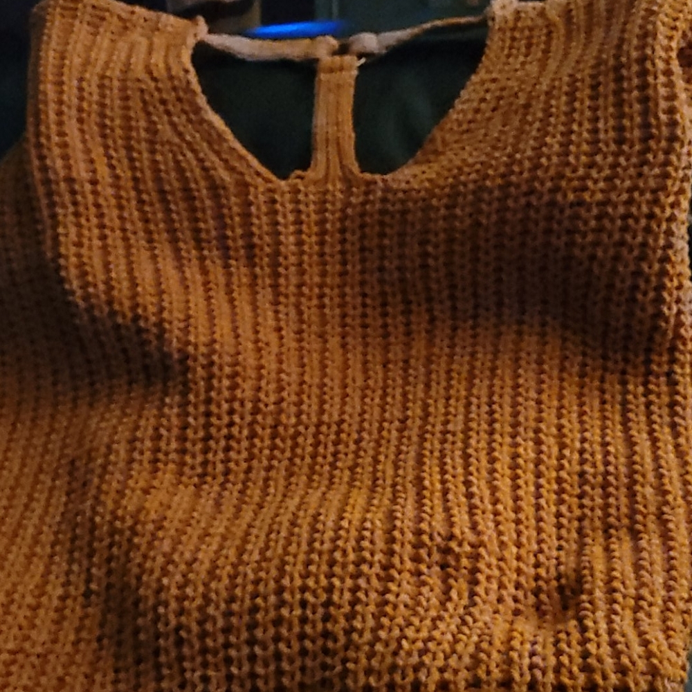 Sweater - Picture 2 of 2